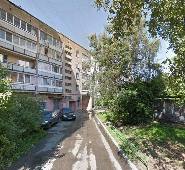 Отделение Банка «ФК Открытие» по адресу ул. Октябрьской Революции,  д. 13